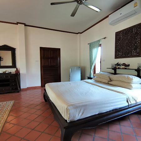Tuna Resort Rawai Eksteriør billede