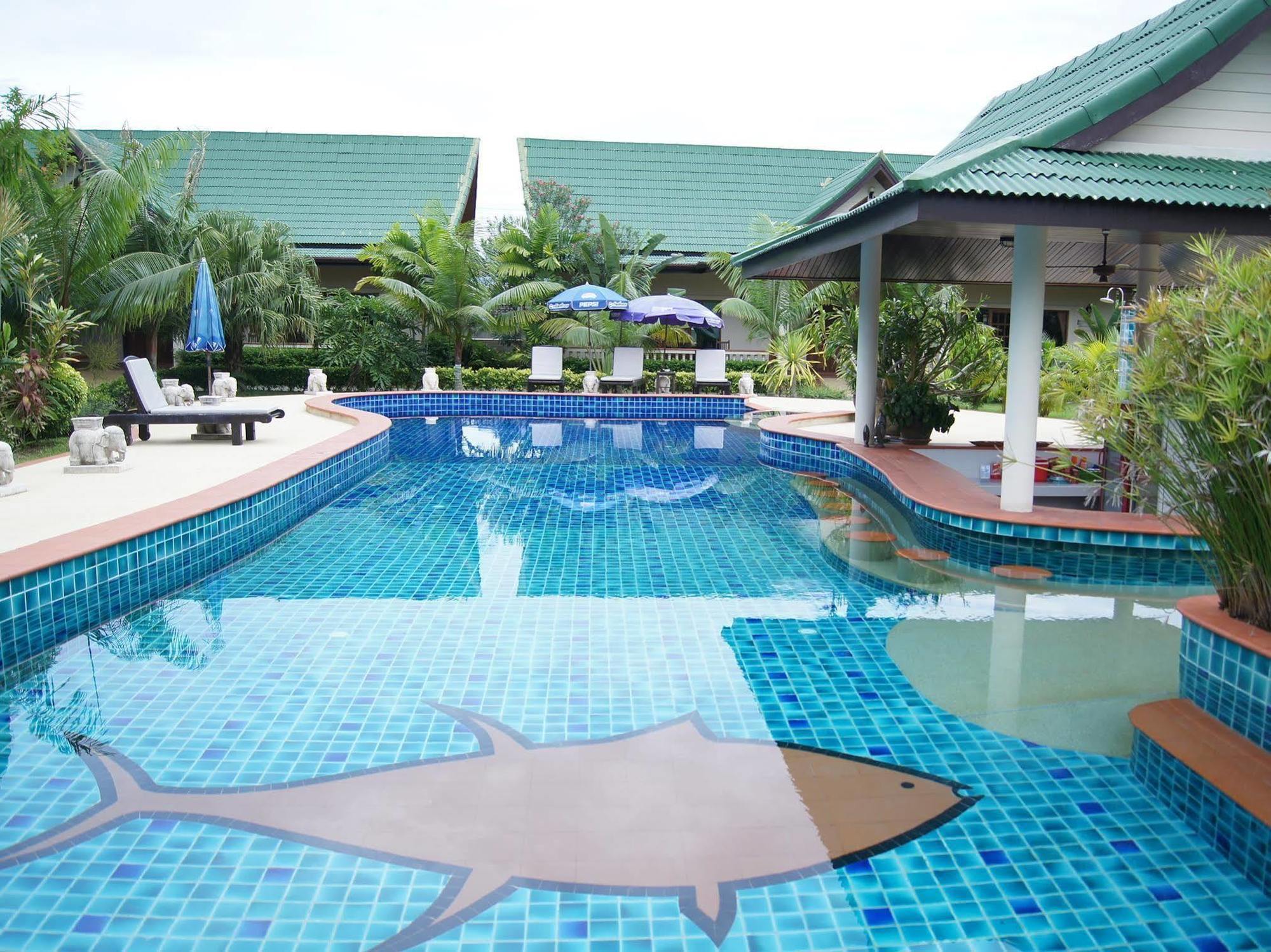Tuna Resort Rawai Eksteriør billede